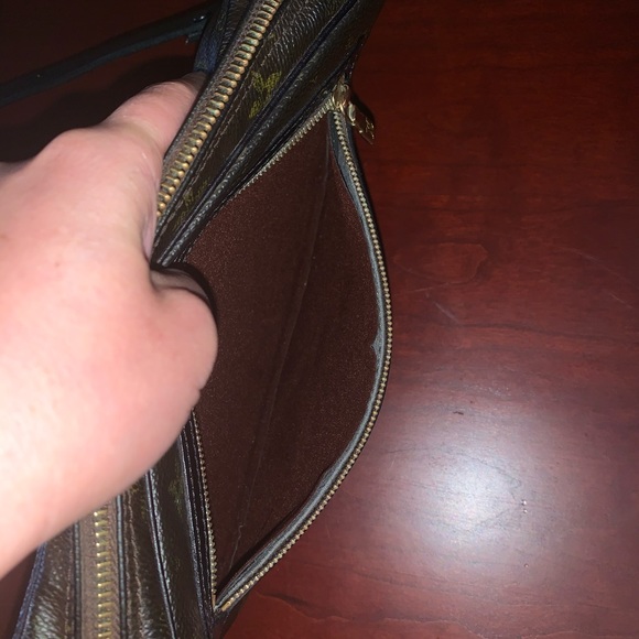 Louis Vuitton Marly Dragonne - Picture 7 of 16